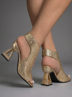 Adriana | Elegantes sandalias trenzadas