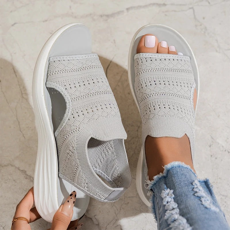Aitana | Sandalias con plataforma de material transpirable para mujer