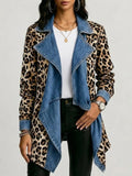 Sheila | Chaqueta de largo medio con paneles de mezclilla lavada y estampado de leopardo